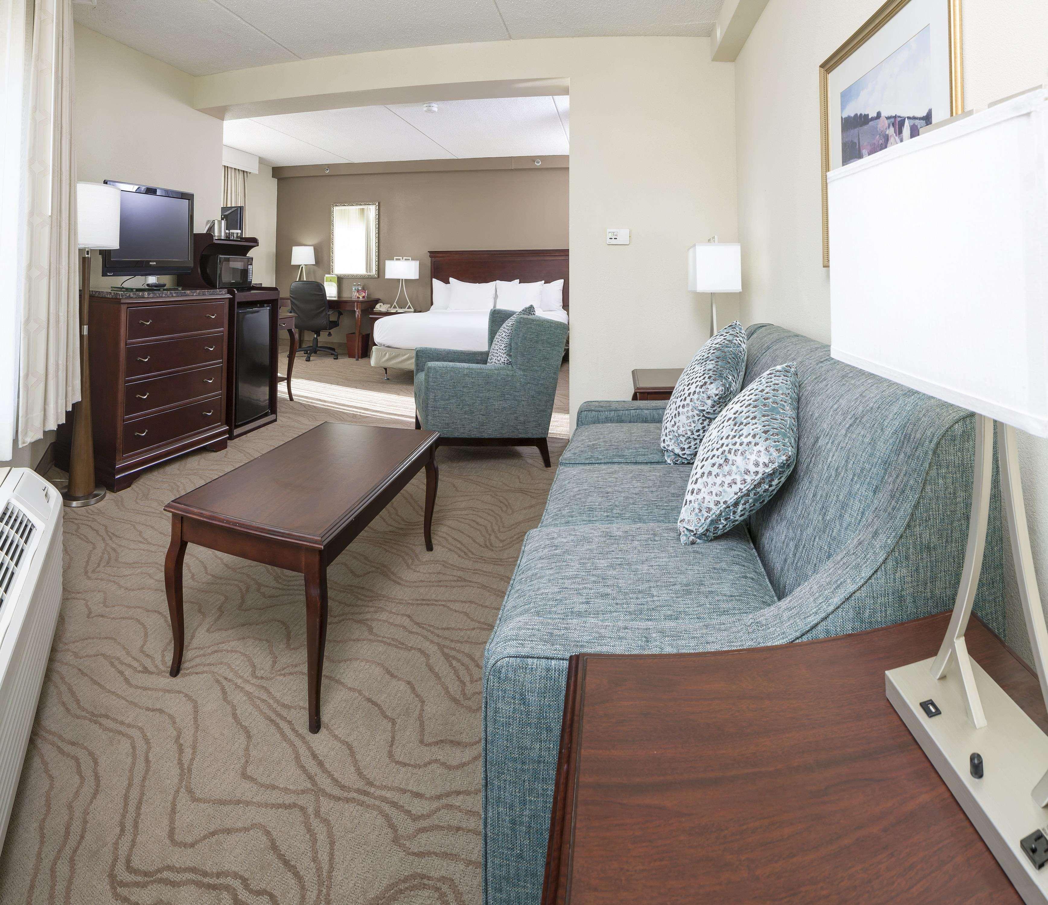 Doubletree By Hilton Boston-Milford Hotel Ngoại thất bức ảnh