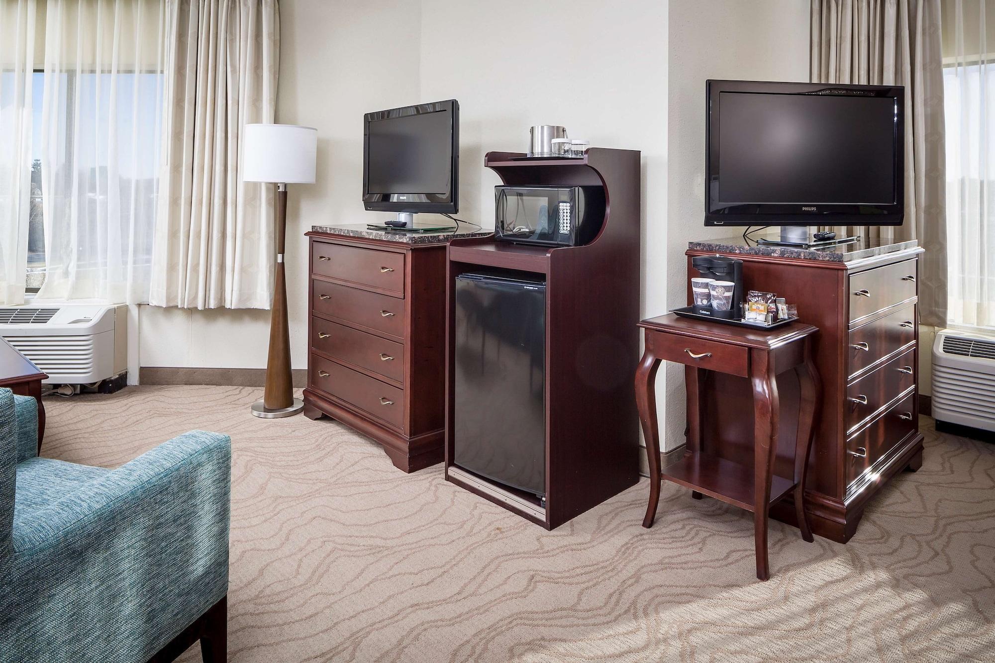 Doubletree By Hilton Boston-Milford Hotel Ngoại thất bức ảnh