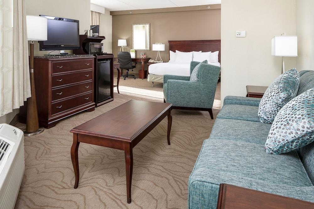 Doubletree By Hilton Boston-Milford Hotel Ngoại thất bức ảnh