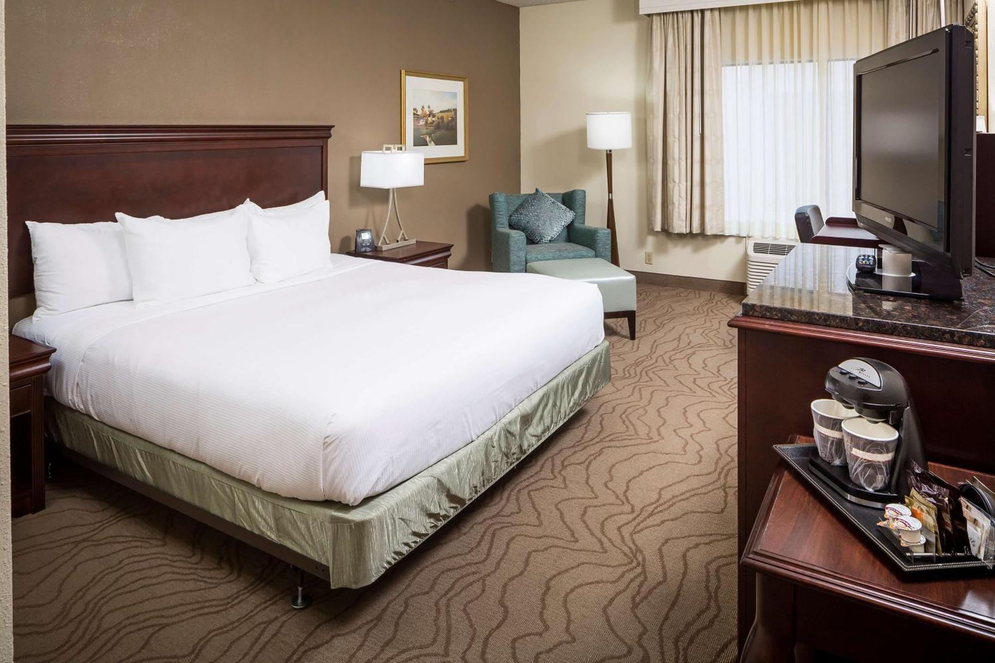 Doubletree By Hilton Boston-Milford Hotel Ngoại thất bức ảnh