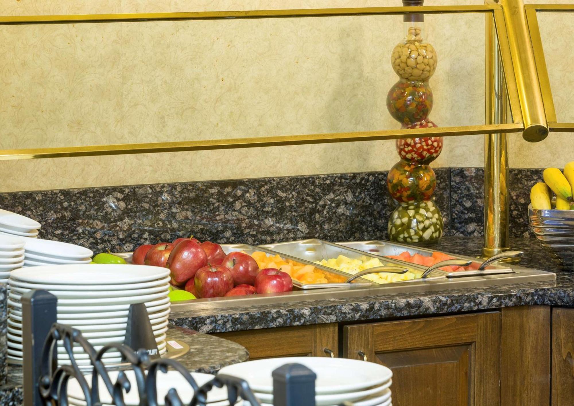 Doubletree By Hilton Boston-Milford Hotel Ngoại thất bức ảnh
